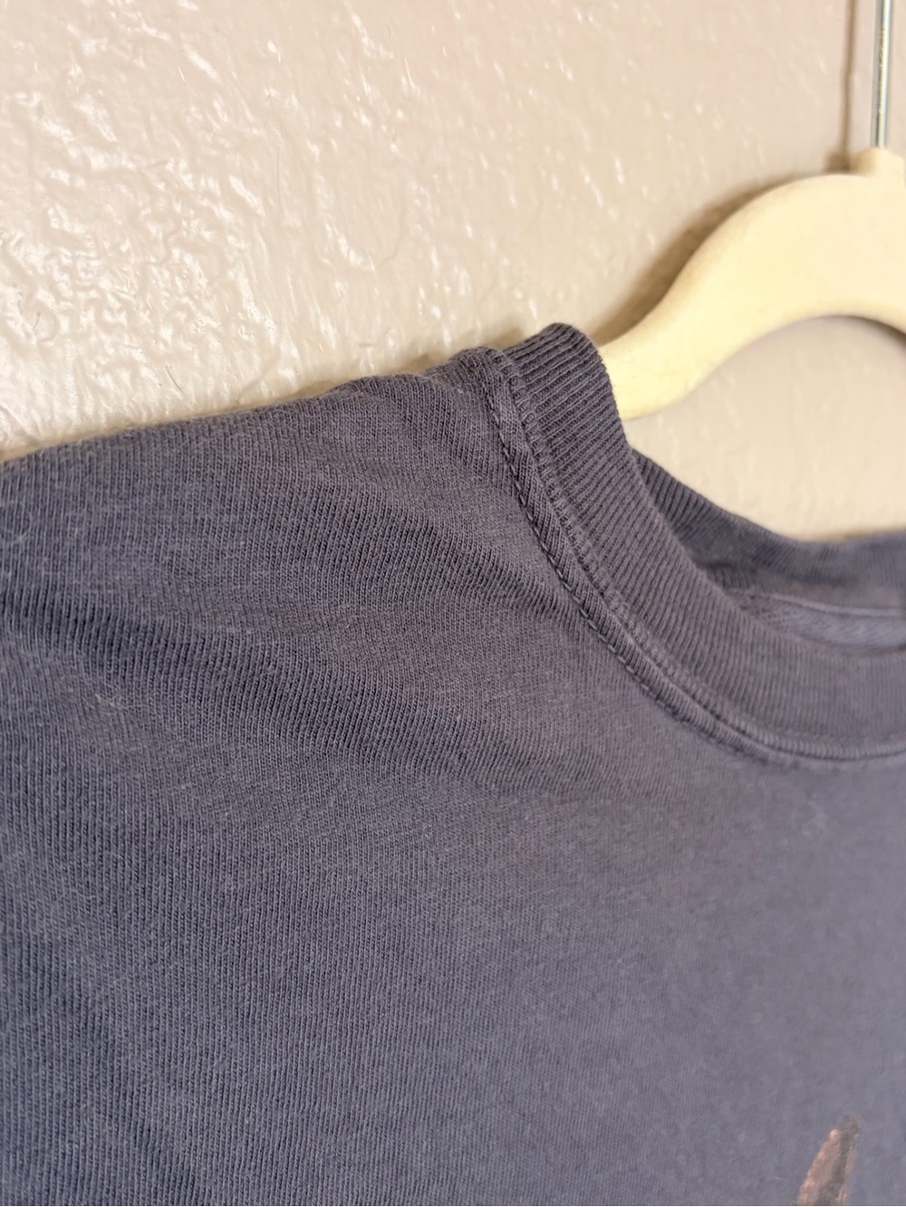Comfort Colors Black Tee with Colorful Kitten Artwork - Picture 4 of 7